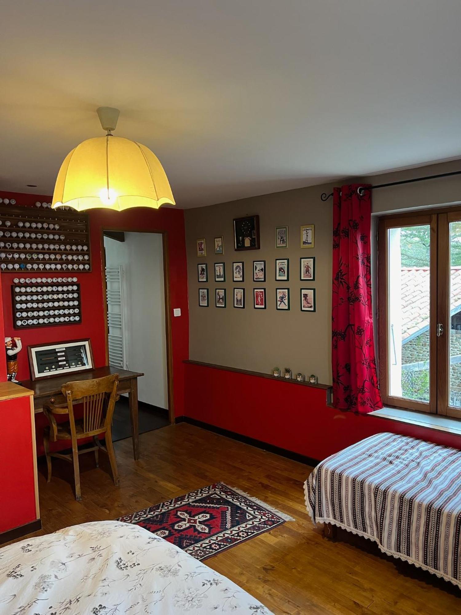 Les Garennes Hotel Saint-Uze Luaran gambar